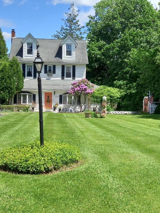 Elegantly English Catskills Liberty Ngoại thất bức ảnh